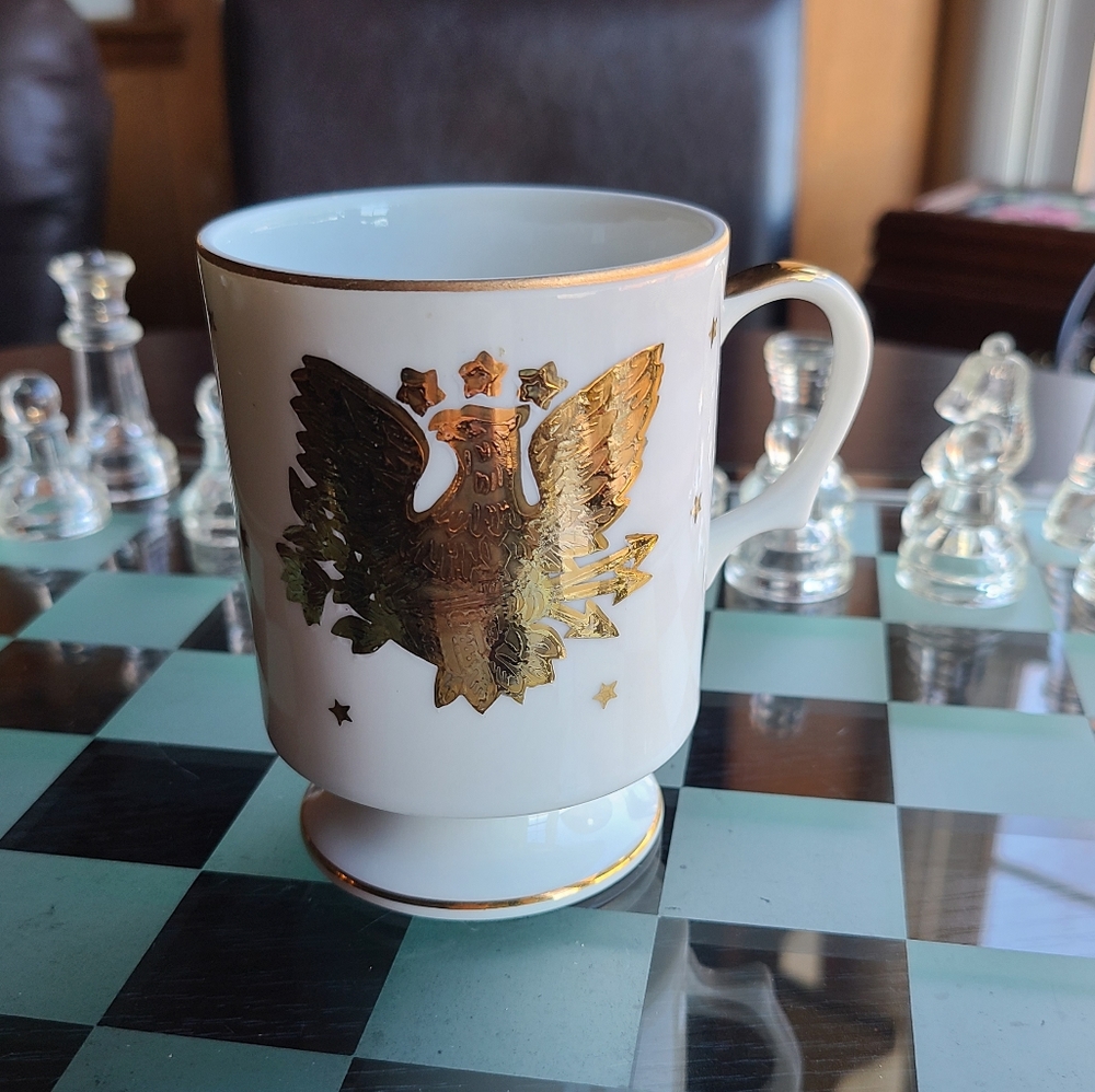 Norcrest fine china coffee/teapot cup